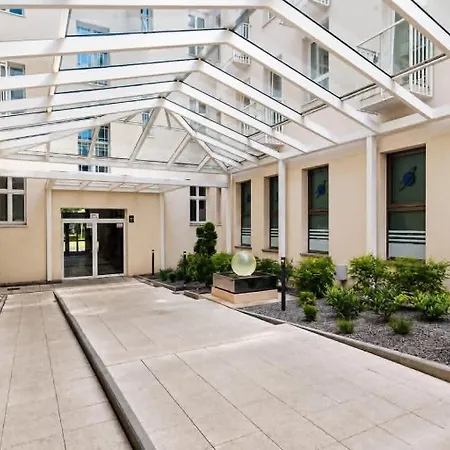 Jbhotels Deluxe Przy Galaxy 3* Szczecin